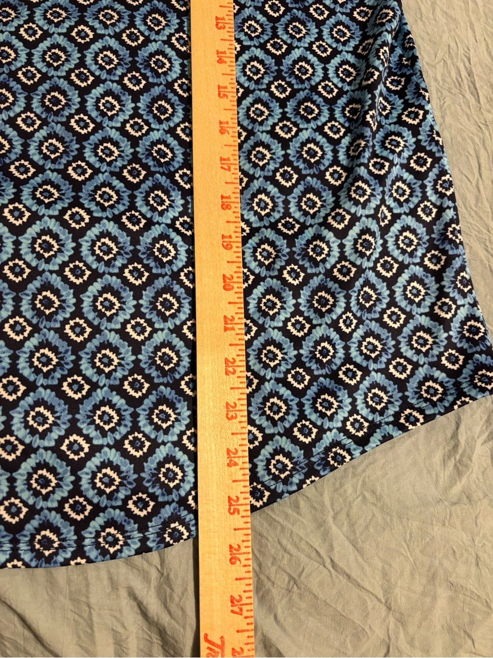 Chico’s Blue Geometric Print Quarter Zip Pullover Size 3 XL 16 - Picture 4 of 5
